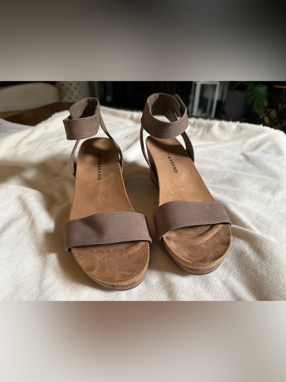Lucky Brand Taupe Velcro Strappy Wedge Sandals